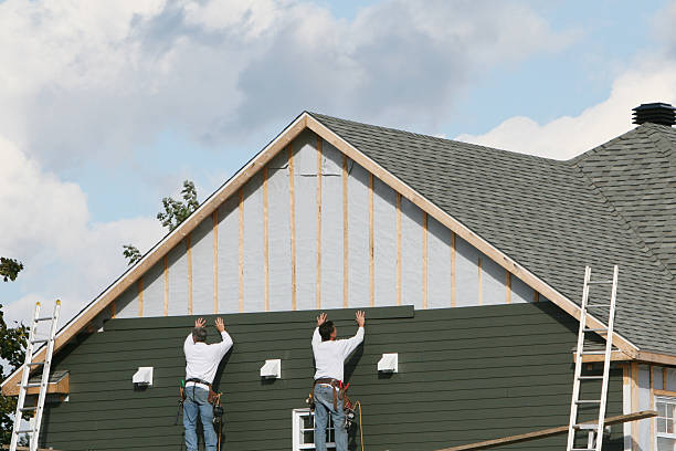 Professional Siding technician working in Markleton, PA